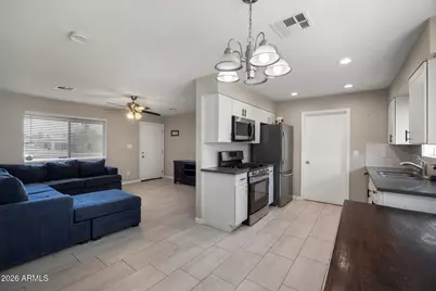 1835 W Behrend Drive, Phoenix, AZ 85027 - Photo 5