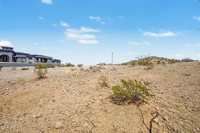 17691 W Estes Way #29, Goodyear, AZ 85338 - Photo 3