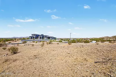 17691 W Estes Way #29, Goodyear, AZ 85338 - Photo 5