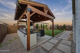 11257 N 169th Ln, Surprise, AZ 85388 - Photo 43