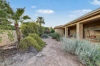 25820 S Saddletree Drive, Sun Lakes, AZ 85248 - Photo 33