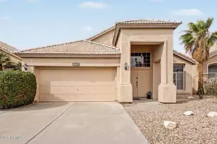 1892 E Erie St, Chandler, AZ 85225 - Photo 1