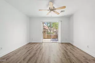 7040 W Olive Ave, Peoria, AZ 85345 - Photo 13