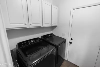 1523 N 81st Drive, Phoenix, AZ 85043 - Photo 9