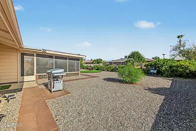 10947 W Meade Drive, Sun City, AZ 85351 - Photo 33