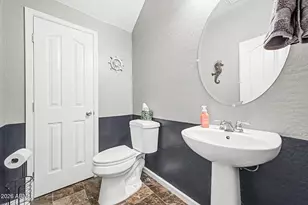 929 S Deerfield Ln, Gilbert, AZ 85296 - Photo 11