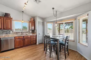 20849 N 104th Ln, Peoria, AZ 85382 - Photo 5