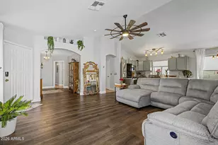 3210 E Kristal Way, Phoenix, AZ 85050 - Photo 7