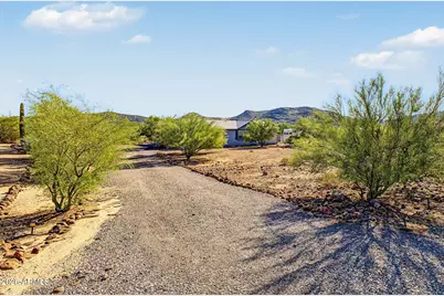 1307 E Gaffney Road, New River, AZ 85087 - Photo 3