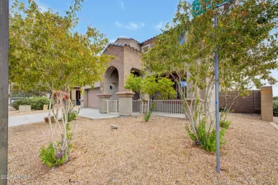 23855 W Chipman Road, Buckeye, AZ 85326 - Photo 7