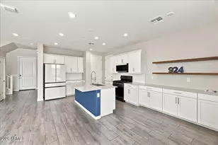 924 E Anderson Ave, Phoenix, AZ 85022 - Photo 25