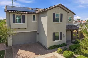 924 E Anderson Ave, Phoenix, AZ 85022 - Photo 1