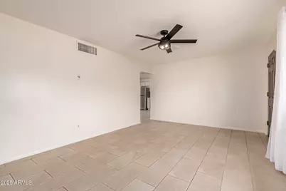 1407 E El Camino Drive, Phoenix, AZ 85020 - Photo 9