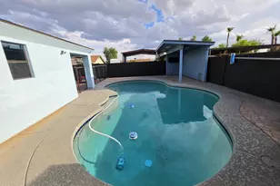 8637 W Earll Dr, Phoenix, AZ 85037 - Photo 7