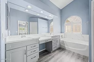 3334 E Utopia Rd, Phoenix, AZ 85050 - Photo 23