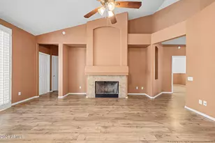 3334 E Utopia Rd, Phoenix, AZ 85050 - Photo 11