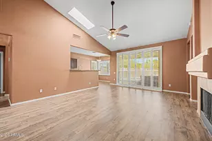 3334 E Utopia Rd, Phoenix, AZ 85050 - Photo 15