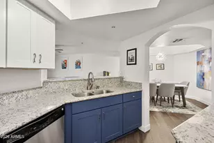 5104 N 32nd St, Phoenix, AZ 85018 - Photo 23