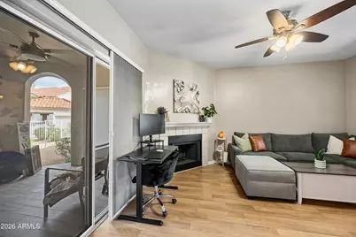 10401 N 52nd St -- #126, Paradise Valley, AZ 85253 - Photo 11