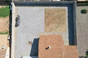 7139 W Earll Dr, Phoenix, AZ 85033 - Photo 41