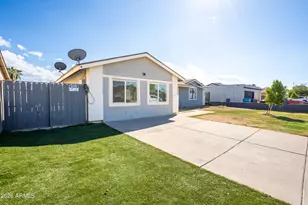 7139 W Earll Dr, Phoenix, AZ 85033 - Photo 5