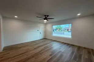 3529 W Stella Ln, Phoenix, AZ 85019 - Photo 19