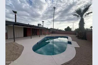3529 W Stella Lane, Phoenix, AZ 85019 - Photo 5