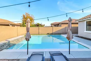 1866 E Ravenswood Dr, Gilbert, AZ 85298 - Photo 1