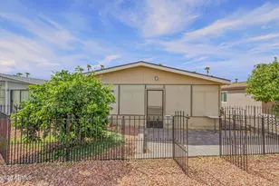 1968 E Torrey Pines Ln, Chandler, AZ 85249 - Photo 11