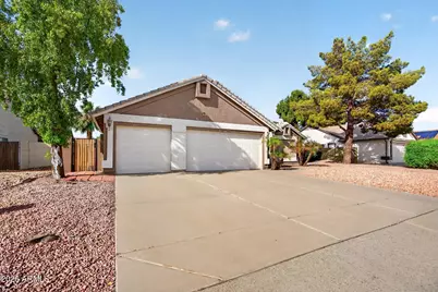 7834 W Hearn Road, Peoria, AZ 85381 - Photo 3