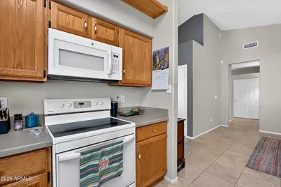 7834 W Hearn Road, Peoria, AZ 85381 - Photo 17