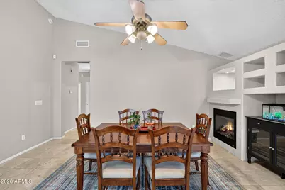 7834 W Hearn Road, Peoria, AZ 85381 - Photo 11