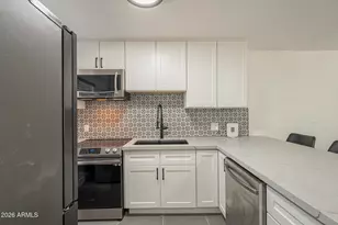 4701 N 68th St, Scottsdale, AZ 85251 - Photo 9