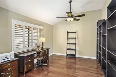 9719 N 100th Street, Scottsdale, AZ 85258 - Photo 11