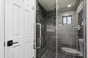 8526 E Whitton Ave, Scottsdale, AZ 85251 - Photo 35