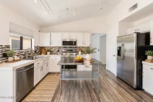2120 E Donald Dr, Phoenix, AZ 85024 - Photo 11