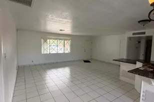 3034 N 34th Pl, Phoenix, AZ 85018 - Photo 11
