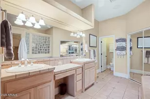 176 S Equestrian Ct, Gilbert, AZ 85296 - Photo 31