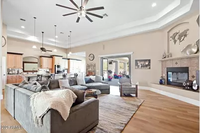 176 S Equestrian Court, Gilbert, AZ 85296 - Photo 17