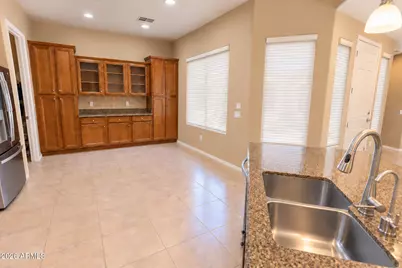 26747 N 127th Drive, Peoria, AZ 85383 - Photo 7