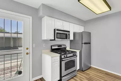 1505 N Center Street #215, Mesa, AZ 85201 - Photo 3