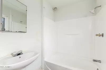 3311 E Cambridge Avenue, Phoenix, AZ 85008 - Photo 13