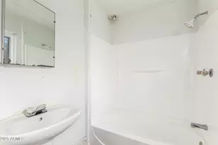 3311 E Cambridge Ave, Phoenix, AZ 85008 - Photo 13