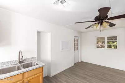 3311 E Cambridge Avenue, Phoenix, AZ 85008 - Photo 27