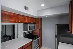 3600 N Hayden Rd, Scottsdale, AZ 85251 - Photo 11