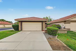 924 W Sunward Dr, Gilbert, AZ 85233 - Photo 1
