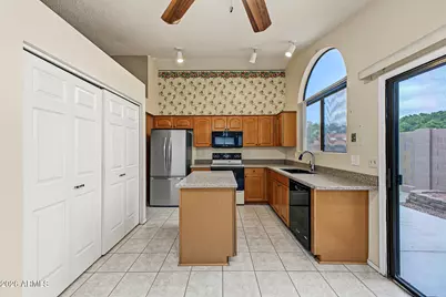 924 W Sunward Drive, Gilbert, AZ 85233 - Photo 13