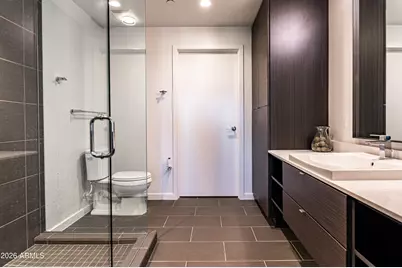 200 W Portland Street #624, Phoenix, AZ 85003 - Photo 15