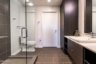 200 W Portland St, Phoenix, AZ 85003 - Photo 15