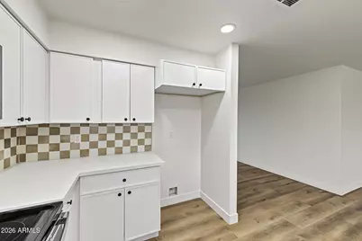 7034 W Palo Verde Avenue, Peoria, AZ 85345 - Photo 9